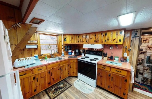 Northeast Somerset Cabin | Critter Cottage (Direct ATV/Snowmobile Access)