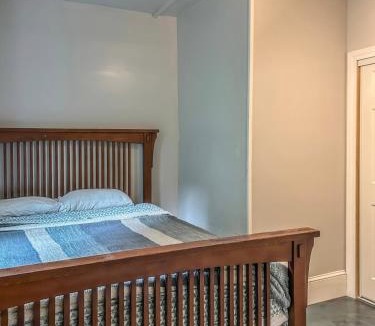 Crockett Apartment | Crockett House