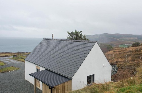 Waternish Ski Chalet | Croft 7 Geary Self Catering Studio