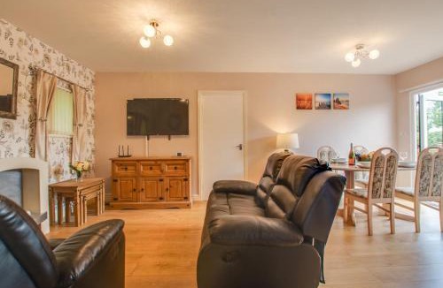 Llanteg House | Crofty Retreat