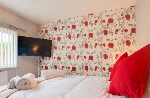 Llanteg Ski Chalet | Crofty Retreat in the beautiful Llanteg