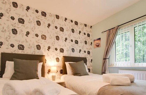 Llanteg Ski Chalet | Crofty Retreat in the beautiful Llanteg