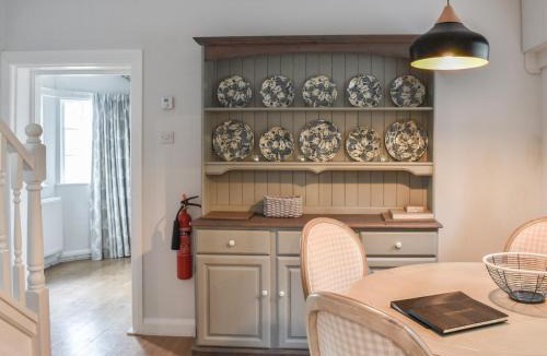 Llandrillo House | Crogen Gatehouse Lodge