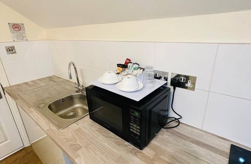 London Borough of Hounslow House | Crompton Guest House