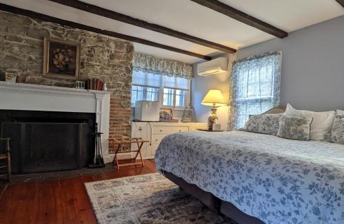 Cornwall Hotel | Cromwell Manor Inn