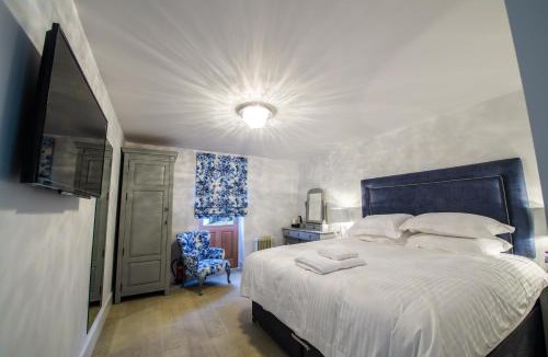 Stock Bed & Breakfast | Crondon Park