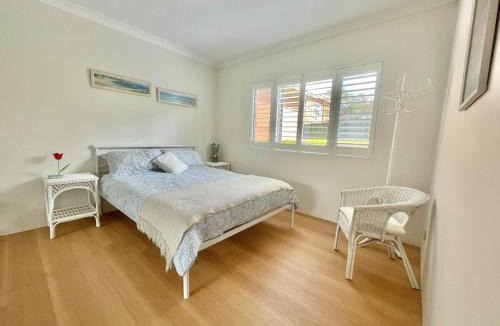 Cronulla Apartment | Cronulla courtyard unit, 10 mins walk to Beach & Bay