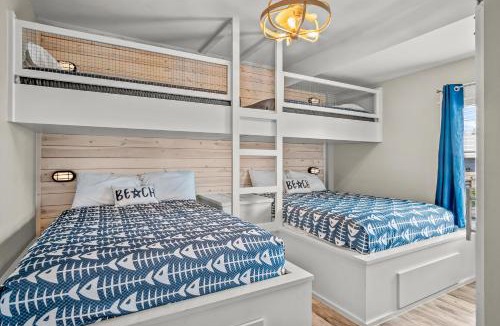 Port Aransas House | Crooked Cabin