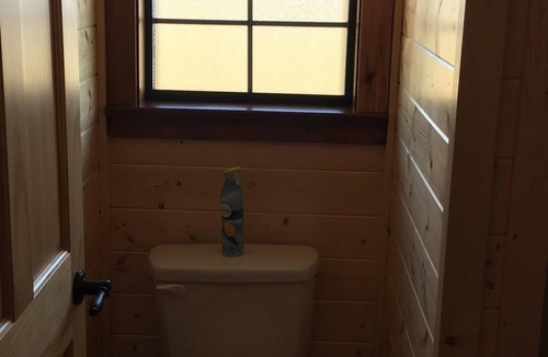 Hamilton Cabin | Crooked Creek Ranch Cabin 2