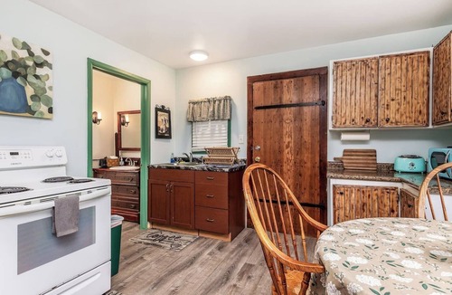 Boscobel Cabin | Crooked Creek - Relaxation Cabin