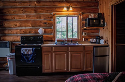 Dubois Resort | Crooked Creek