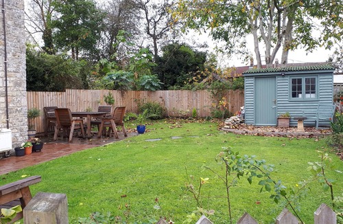 Timsbury Cottage | Crooked Well