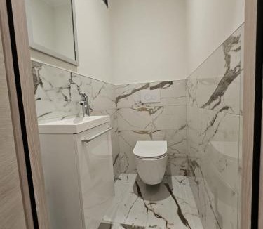 La Celle-sous-Gouzon Apartment | Cros de Cagnes