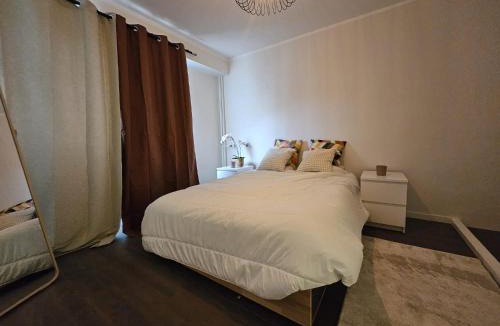 La Celle-sous-Gouzon Apartment | Cros de Cagnes