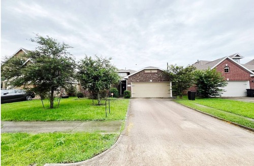 Barrett House | Crosby Comfort Retreat 2Br