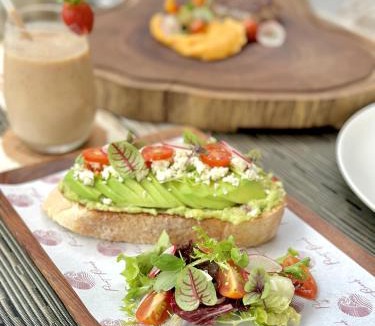 Jimbaran Resort | Cross Bali Breakers