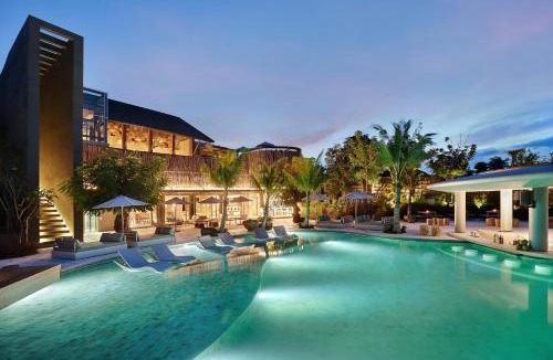 Jimbaran Resort | Cross Bali Breakers