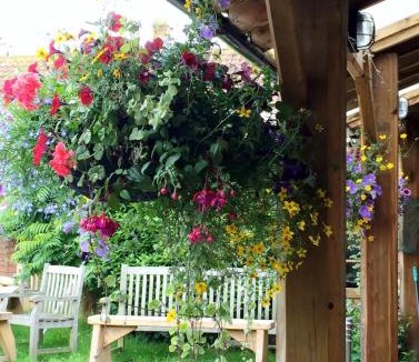 Lydford-on-Fosse Hotel | Cross Keys Inn