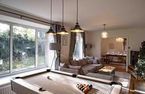 Leeds House | Cross Lane Cottage