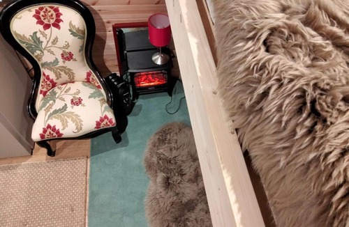 Radnage House | Cross Lane Farm Shepherds Hut 2 night minimum Chiltern Hills