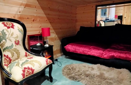 Radnage House | Cross Lane Farm Shepherds Hut 2 night minimum Chiltern Hills