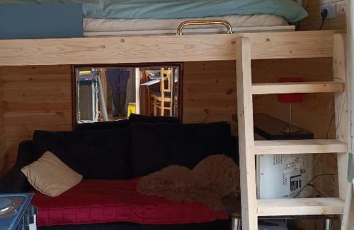 Radnage House | Cross Lane Farm Shepherds Hut 2 night minimum Chiltern Hills