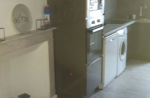 Coublanc Apartment | crossroads