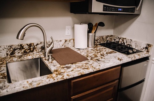 Carthage Apartment | Crossroads Studio: Steps Away from Historic Rt. 66 and Carthage Square