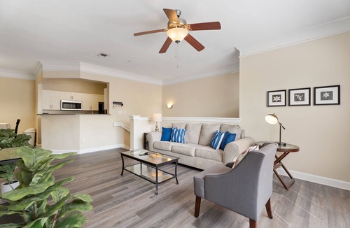 Southwest Raleigh House | Crossroads Townhome 2BR with Garage 2