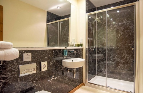 Huntspill Hotel | Crossways Inn