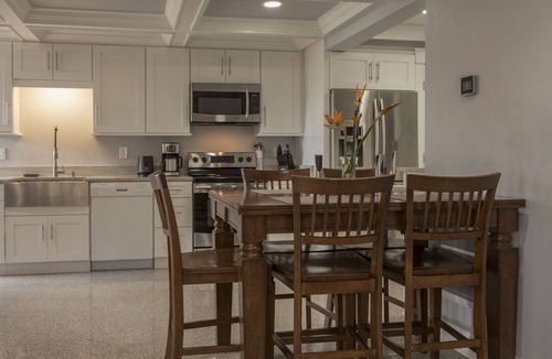 New Smyrna Beach Apartment | Croton House II " First Floor Unit "