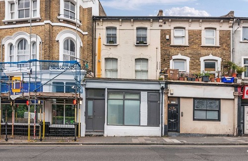 Tollington Apartment | Crouch Hill N4 🚇 Crouch Hill | Terrace | 2nd fl