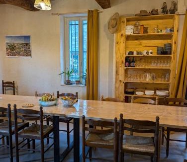 Duilhac-sous-Peyrepertuse Bed & Breakfast | CROUXETO Chambres d'hôte