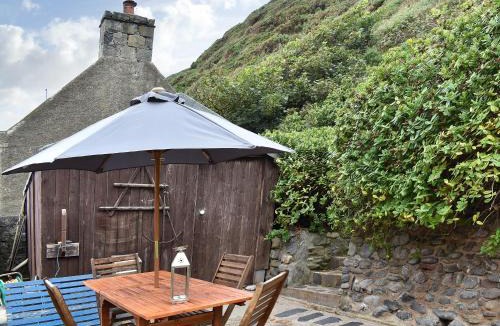 Pennan House | Crovie