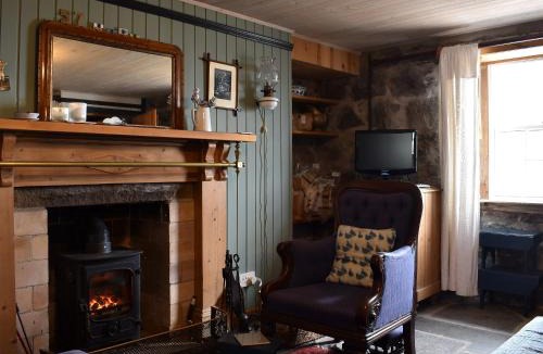 Pennan House | Crovie