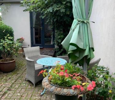 Briston House | Crow Cottage