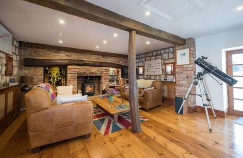 Ripley House | Crow House Barn