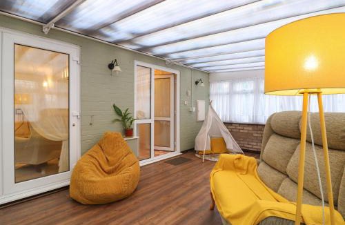 Wisbech House | Crown Farm