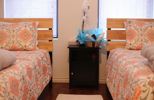 Crown Heights Bed & Breakfast | Crown Heights Suites