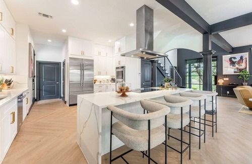 Austin House | Crown Jewel - Resort Style Pool & Sleeps 46