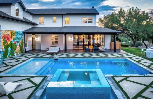 Austin House | Crown Jewel - Resort Style Pool & Sleeps 46
