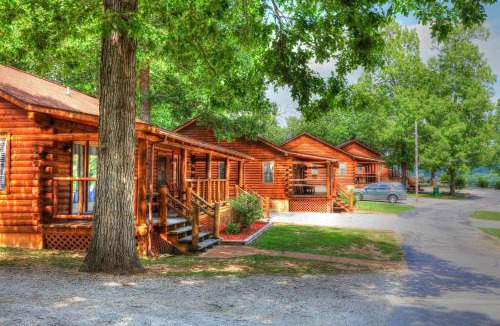 Horseshoe Bend Resort | Crown Lake Resort