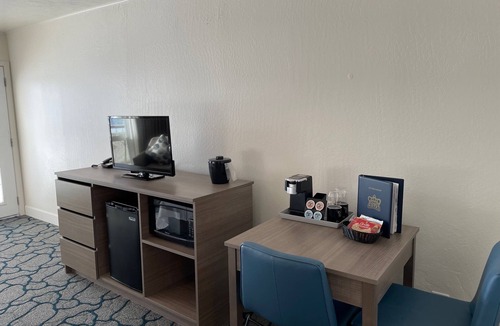 Kings Beach Hotel | Crown Motel