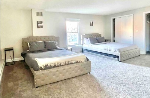 Downtown Apartment | Crown Penthouse