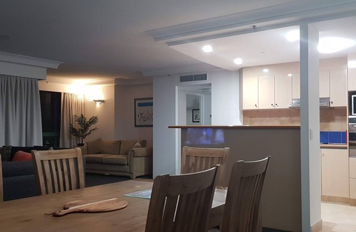 Surfers Paradise Apartment | Crown Tower 25th Floor by Gold Coast Premium