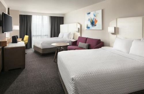 Dallas Hotel | Crowne Plaza Dallas Market Ctr - Love Field, an IHG Hotel