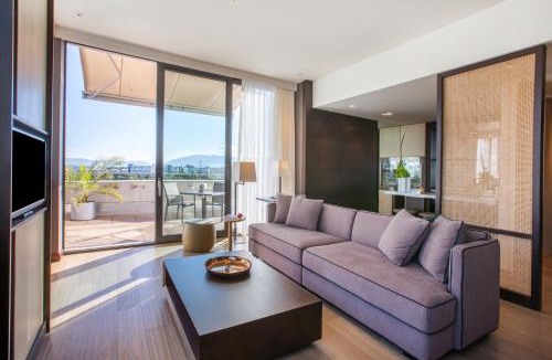 Cointrin Hotel | Crowne Plaza Geneva by IHG