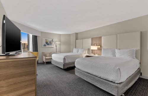 Greenway Plaza-Upper Kirby Hotel | Crowne Plaza Houston Med Ctr-Galleria Area by IHG