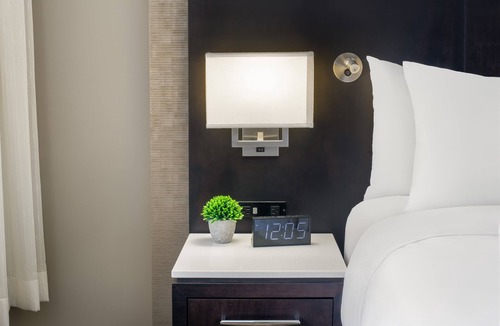 Kitchener Hotel | Crowne Plaza Kitchener-Waterloo by IHG