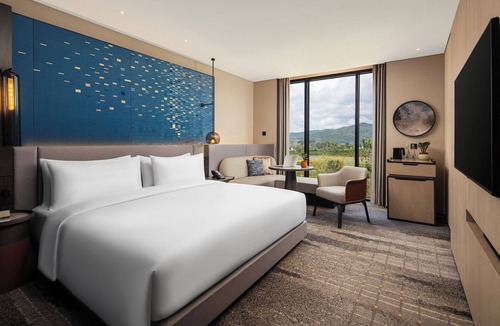 Labuan Bajo Hotel | Crowne Plaza Labuan Bajo by IHG